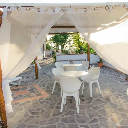 Mandel By Mandel Club Aparthotel 4*