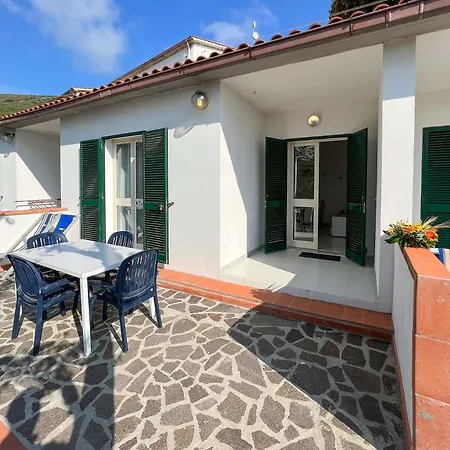 Mandel By Mandel Club Aparthotel 4*