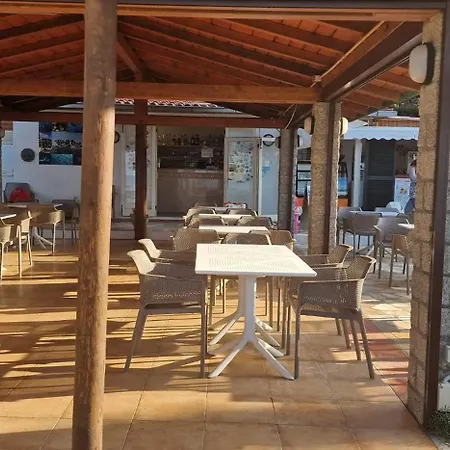 Mandel By Mandel Club 3*