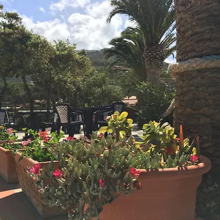 Mandel By Mandel Club Aparthotel 3*